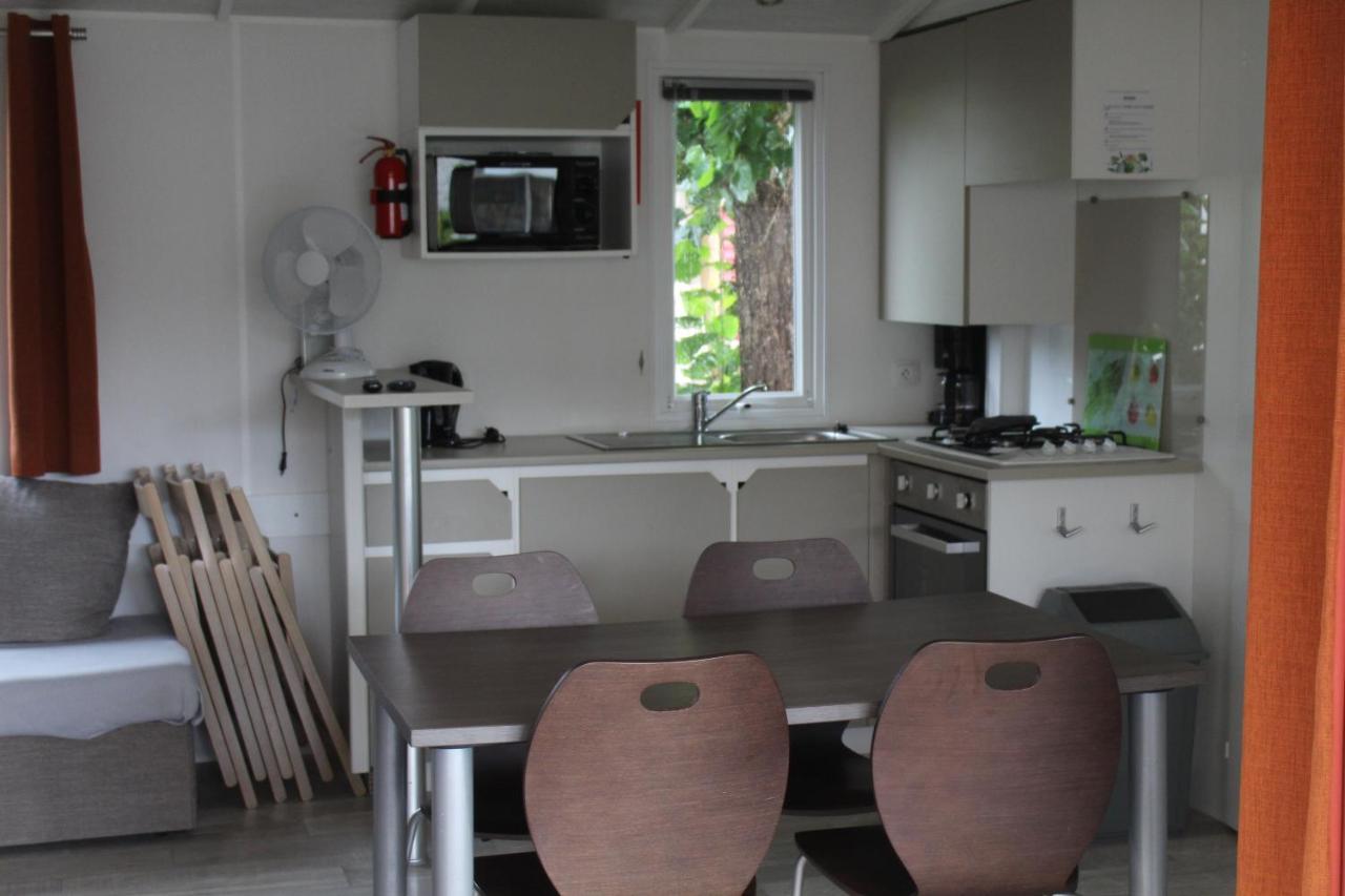 Les Mobiles Homes De La Palmyre Les Mathes Luaran gambar