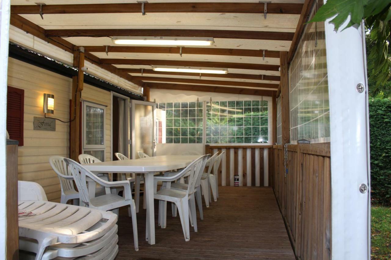Les Mobiles Homes De La Palmyre Les Mathes Luaran gambar