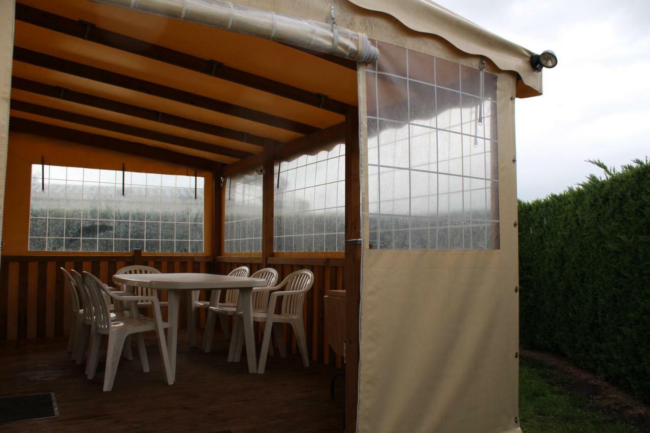 Les Mobiles Homes De La Palmyre Les Mathes Luaran gambar