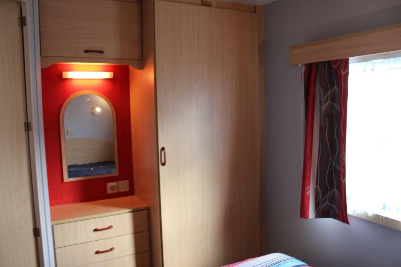Les Mobiles Homes De La Palmyre Les Mathes Luaran gambar