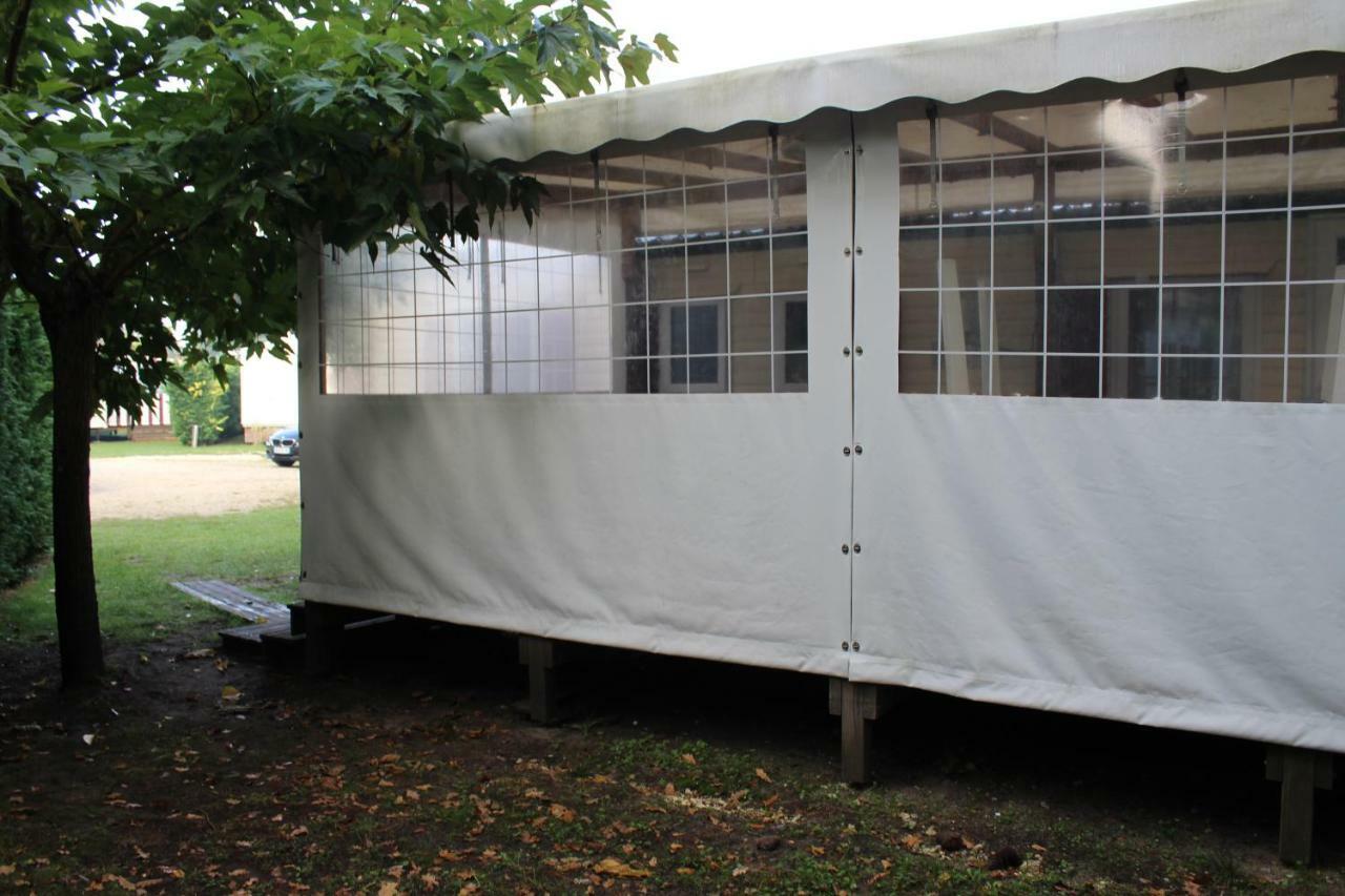 Les Mobiles Homes De La Palmyre Les Mathes Luaran gambar
